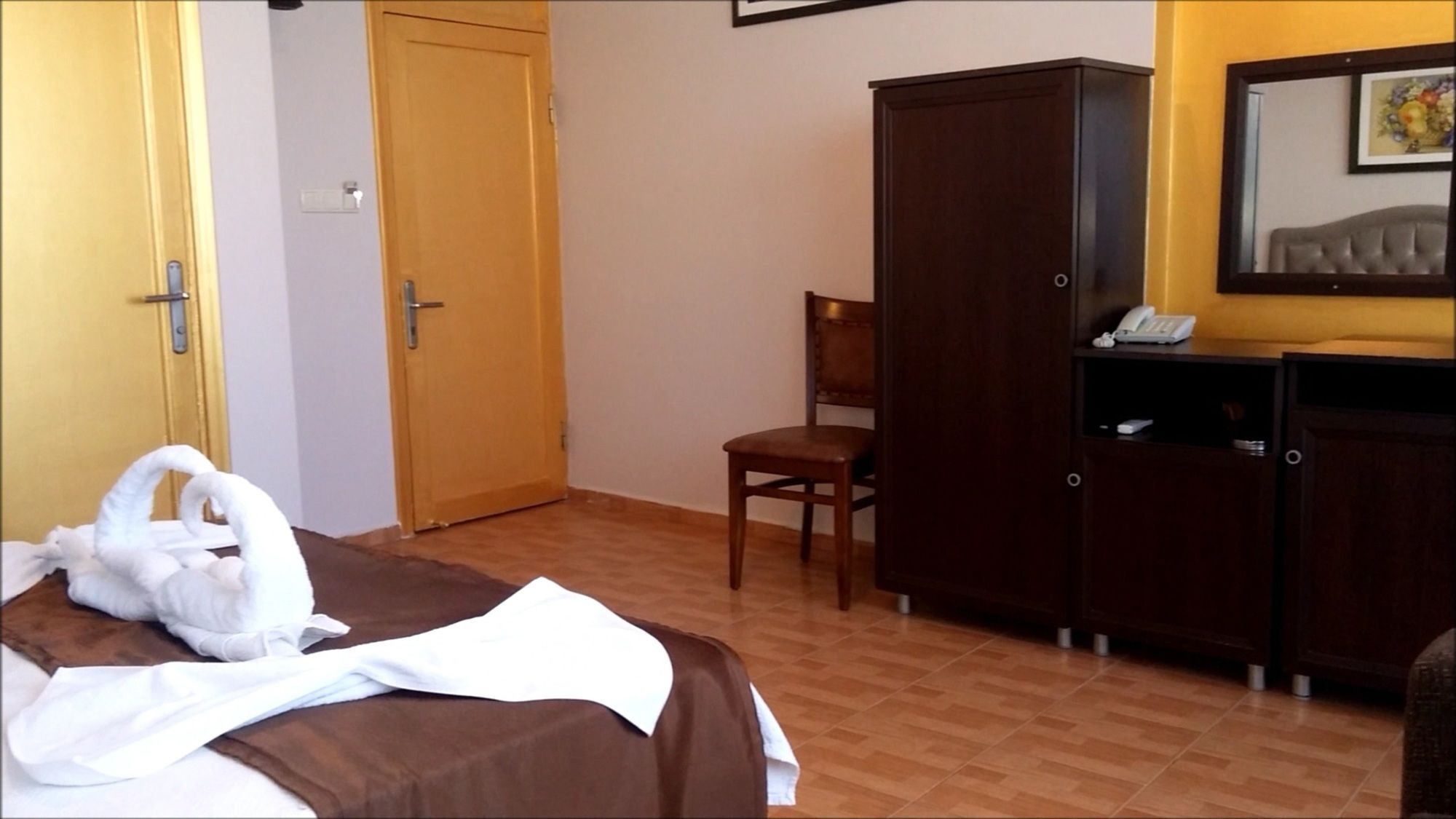 Foca Kumsal Hotel Buitenkant foto